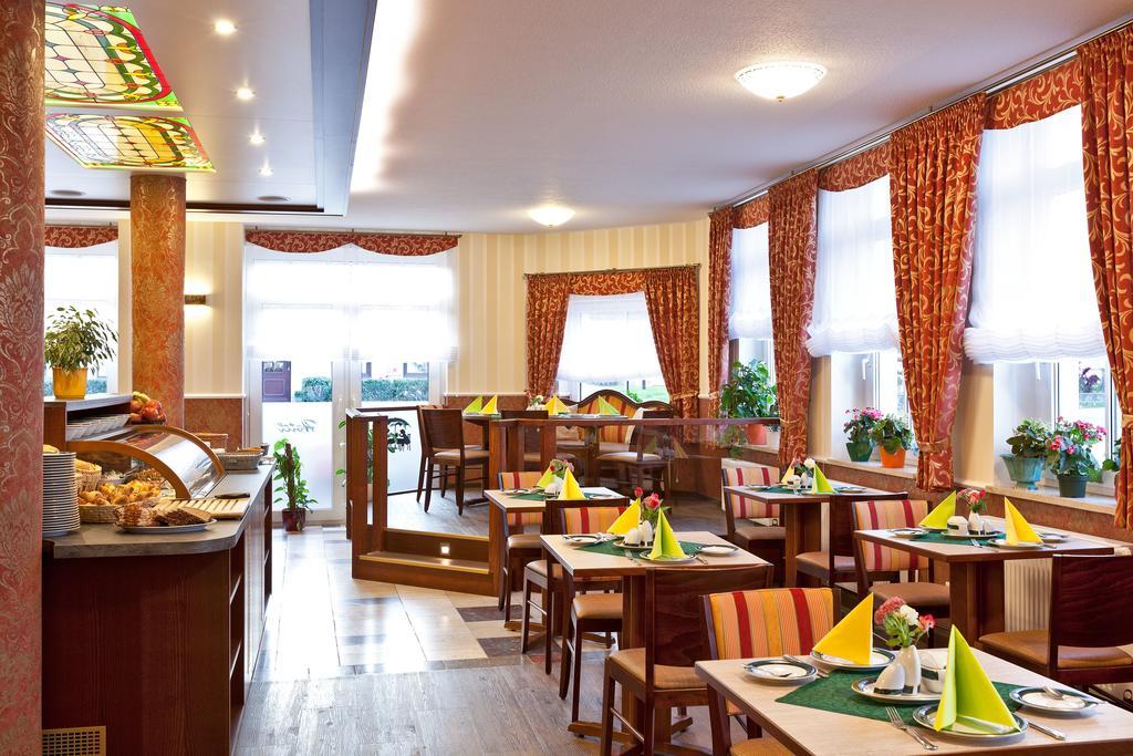 Hotel Fuer Dich Waren  Exterior foto