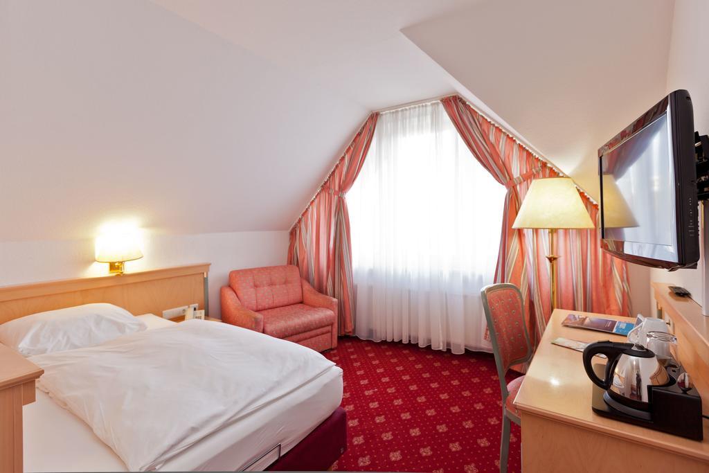 Hotel Fuer Dich Waren  Quarto foto